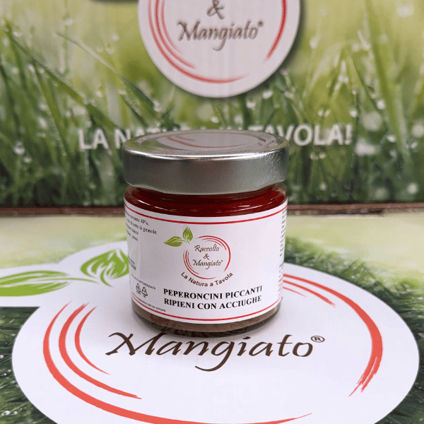 peperoncini piccanti ripieni con acciughe