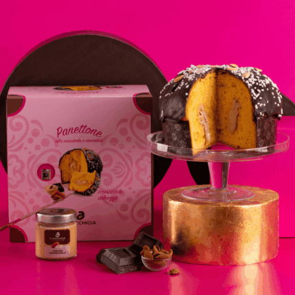 Confezione Panettone alla mandorla ricoperto al cioccolato fondente + vasetto crema alla mandorla